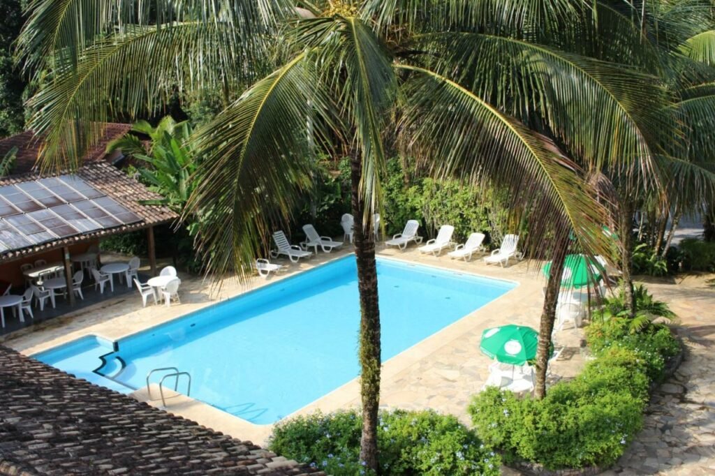 piscina da Pousada Canto Verde em Boiçucanga