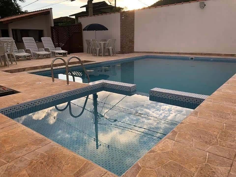 Piscina da Pousada Recanto das Margaridas