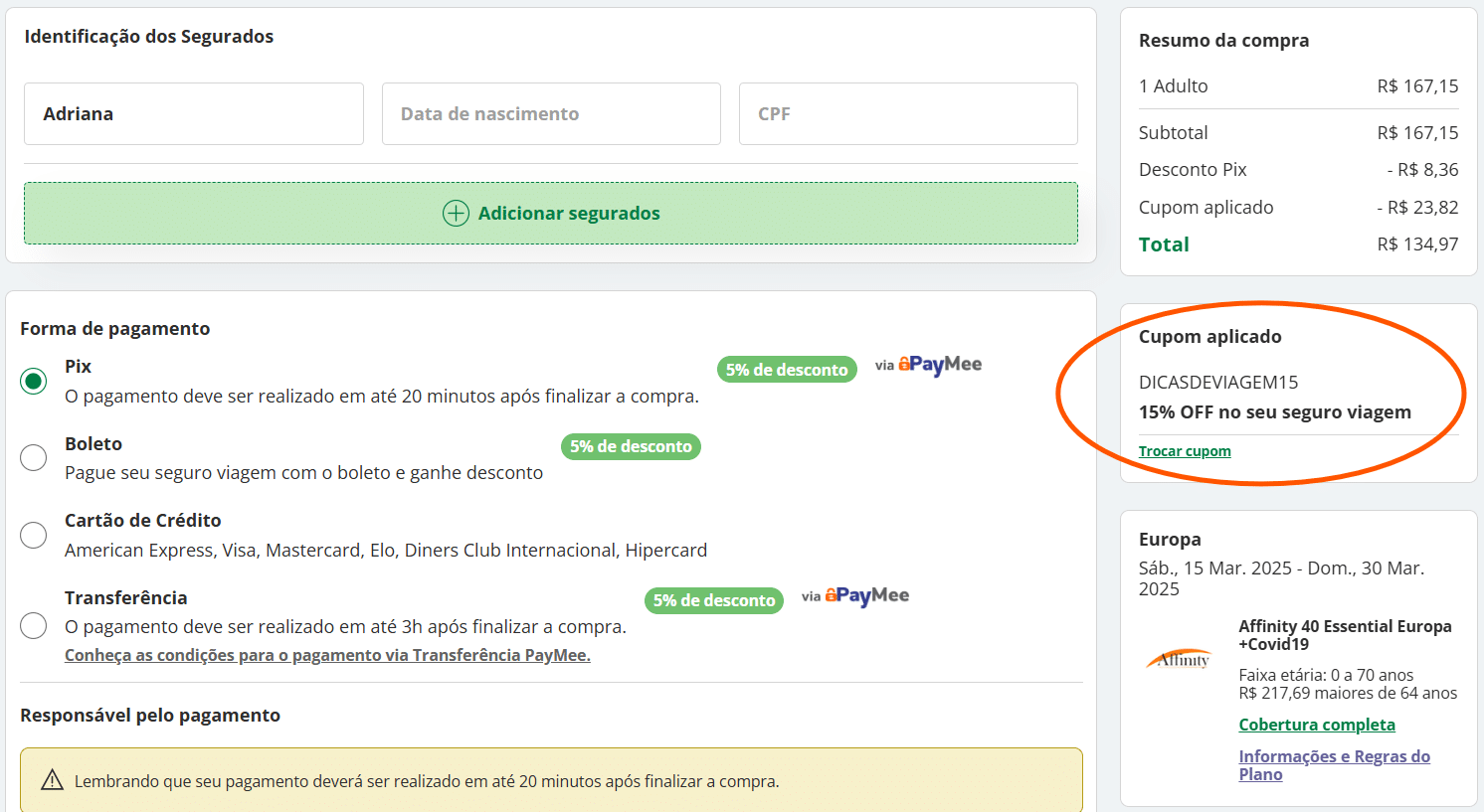 Página de checkout mostrando opções de pagamento e um cupom de desconto de 15% em seguro viagem para Europa. Preço total: R$ 134,97.