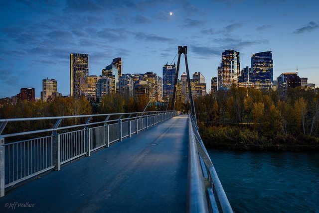 A linda cidade de Calgary no Canadá - Flickr: Jeff Wallace