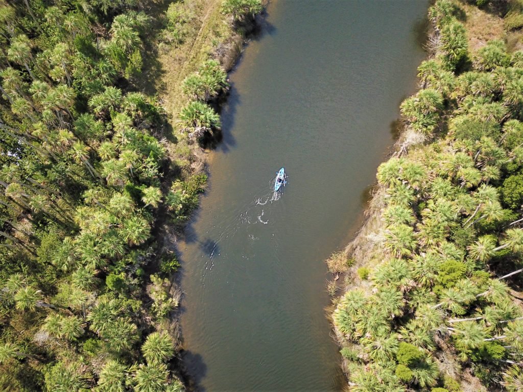 O visual de cima da Trilha Bayport-Linda Pedersen Paddling na Adventure Coast