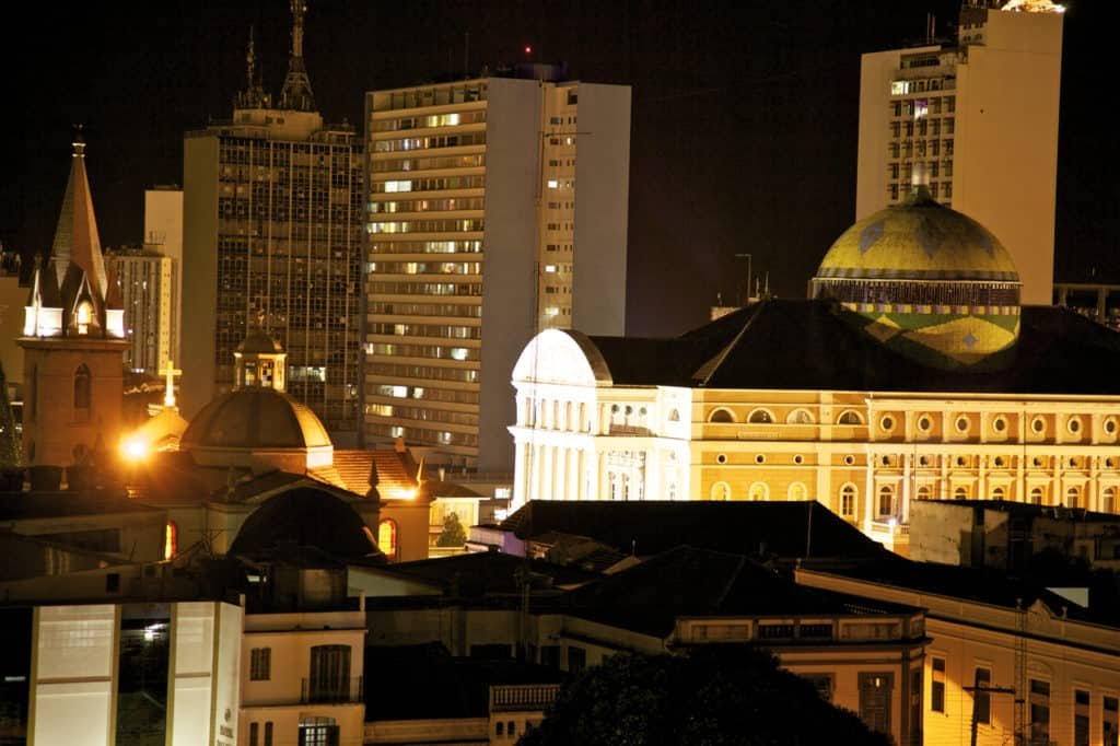 Foto de Manaus à noite