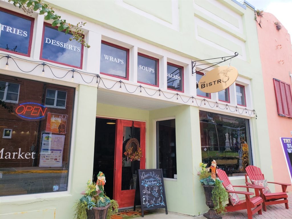 O The Bistro