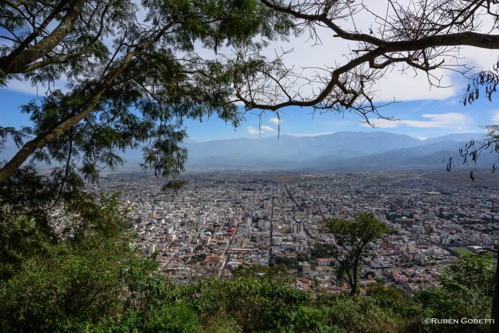 cerro san bernardo em salta como um dos pontos turisticos argentina