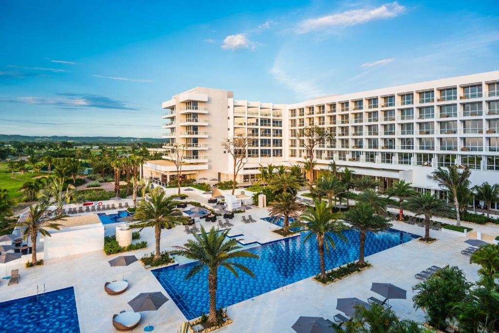 Área externa do Dreams Karibana Cartagena Golf & Spa Resort