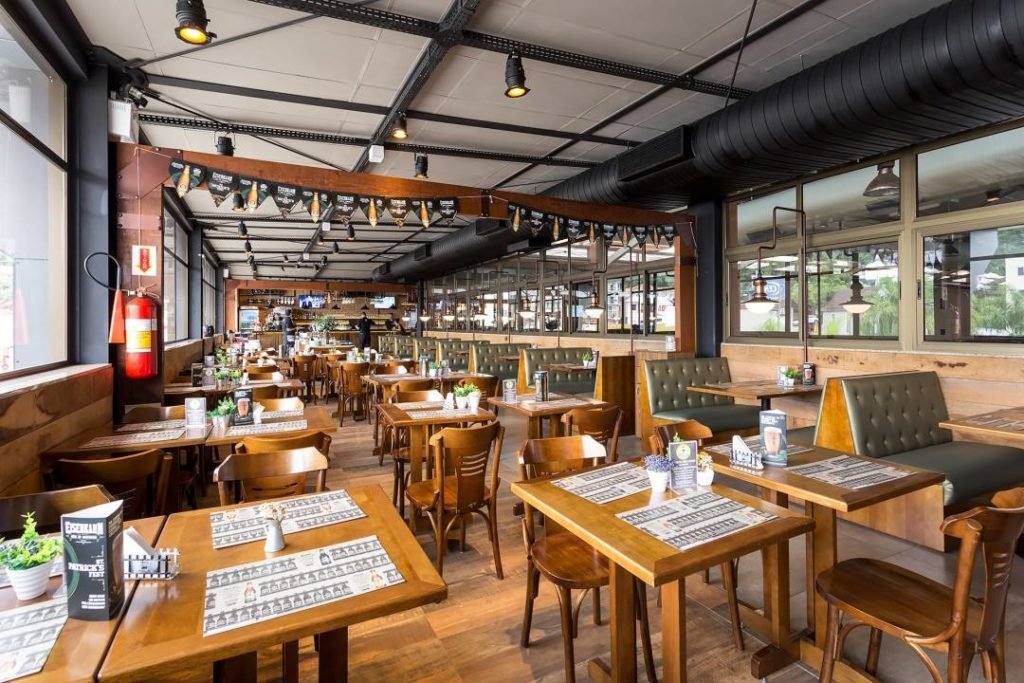O Eisenbahn Bierhaus na Vila Germânica em Blumenau - Foto: @eisenbahnbierhaus via Facebook