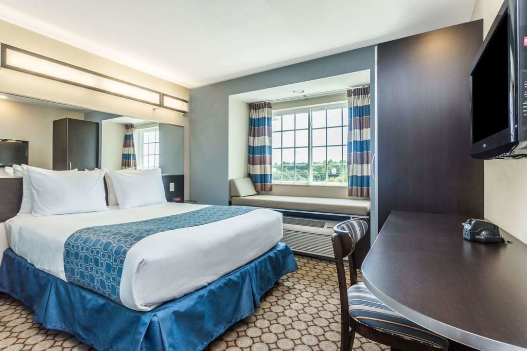 Microtel Inn & Suites by Wyndham Spring Hill - Foto: divulgação