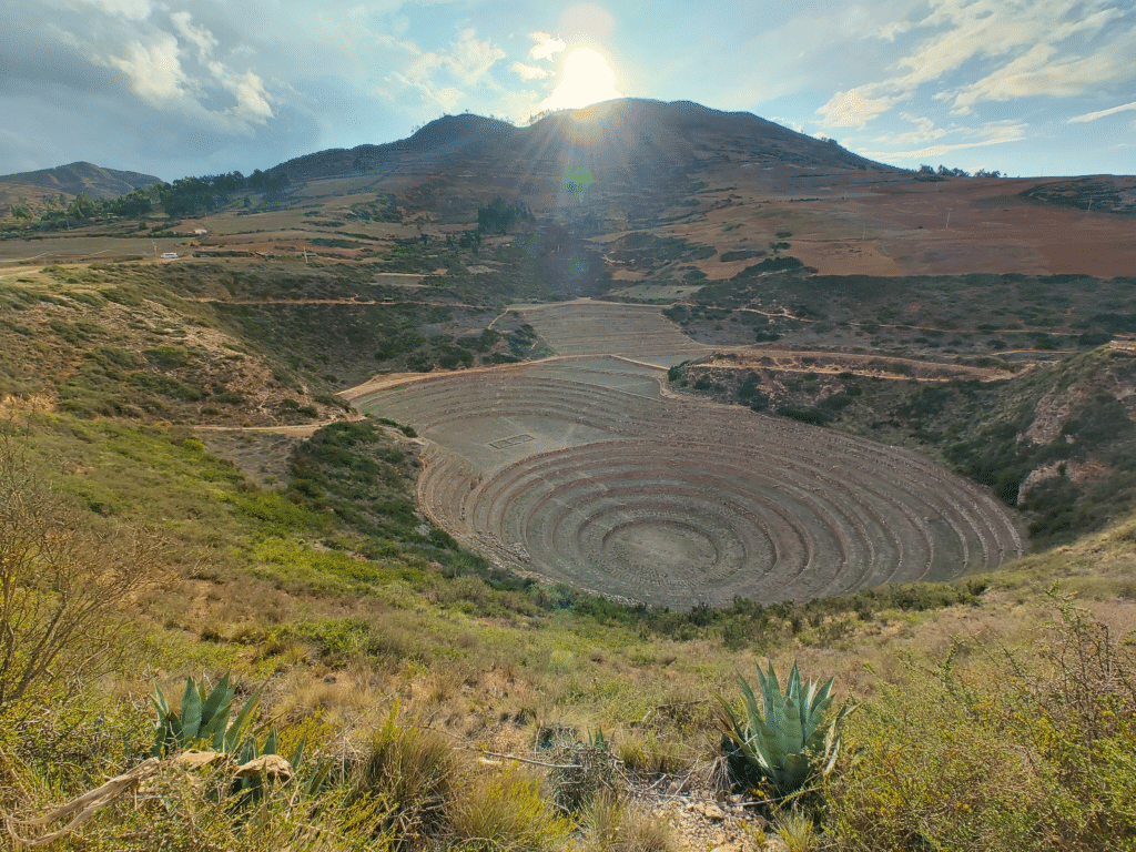 sítio arqueológico de moray, no vale sagrado dos incas, um dos principais sítios da região. O local também era usado como laboratório agrícola.