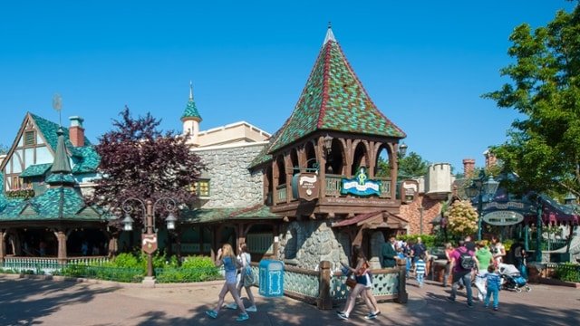 O Peter Pan’s Flight na EuroDisney em Paris