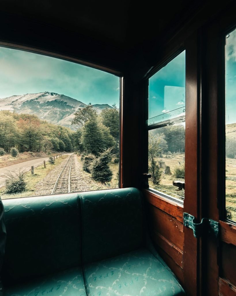 trem do fim do mundo em ushuaia como um dos pontos turisticos argentina